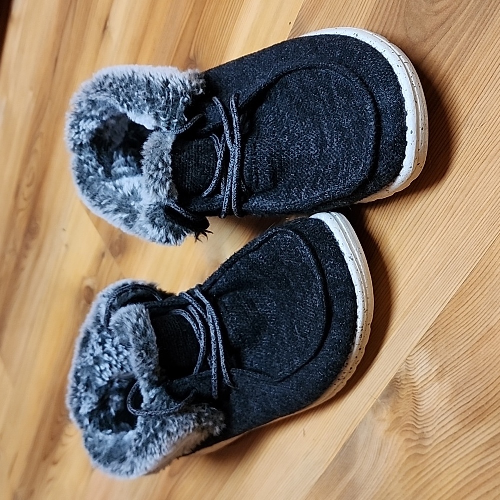 Women's Hey Dude shoes.